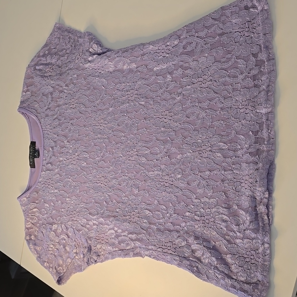 Karen Kane lilac lace lined women's shirt,  size small